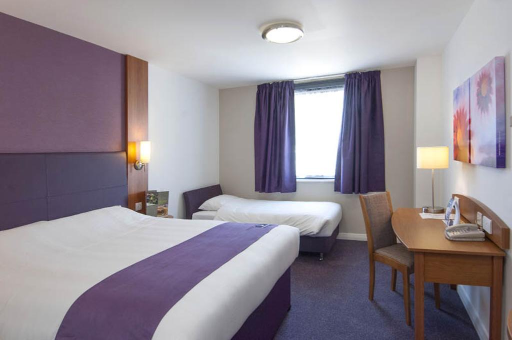 Premier Inn Edinburgh ดาลคีธ ห้อง รูปภาพ