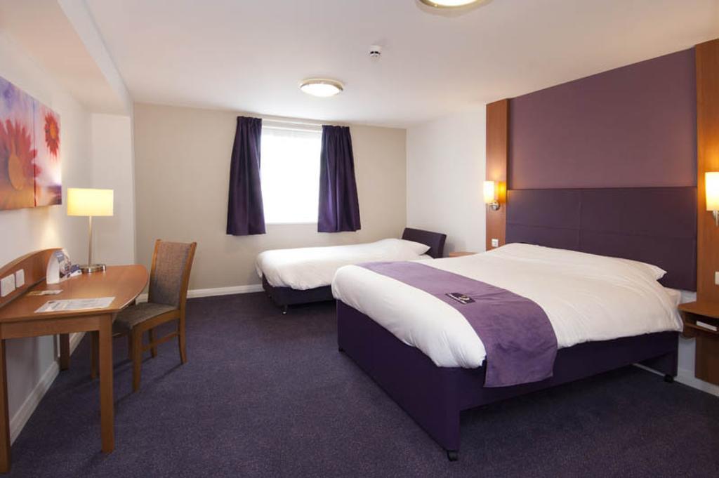 Premier Inn Edinburgh ดาลคีธ ห้อง รูปภาพ