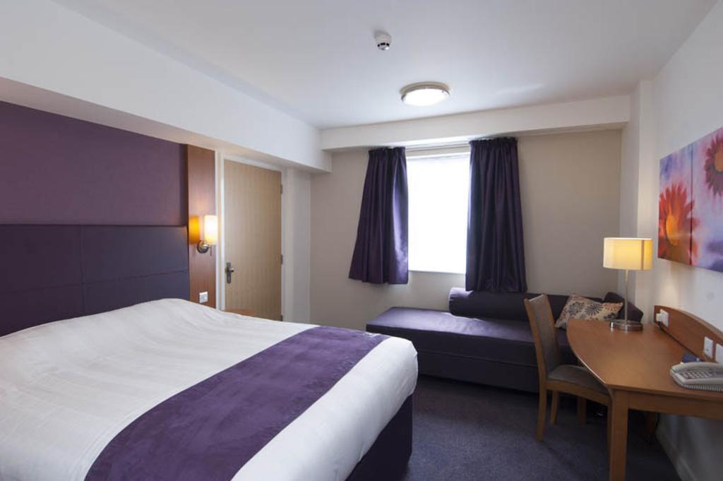 Premier Inn Edinburgh ดาลคีธ ห้อง รูปภาพ