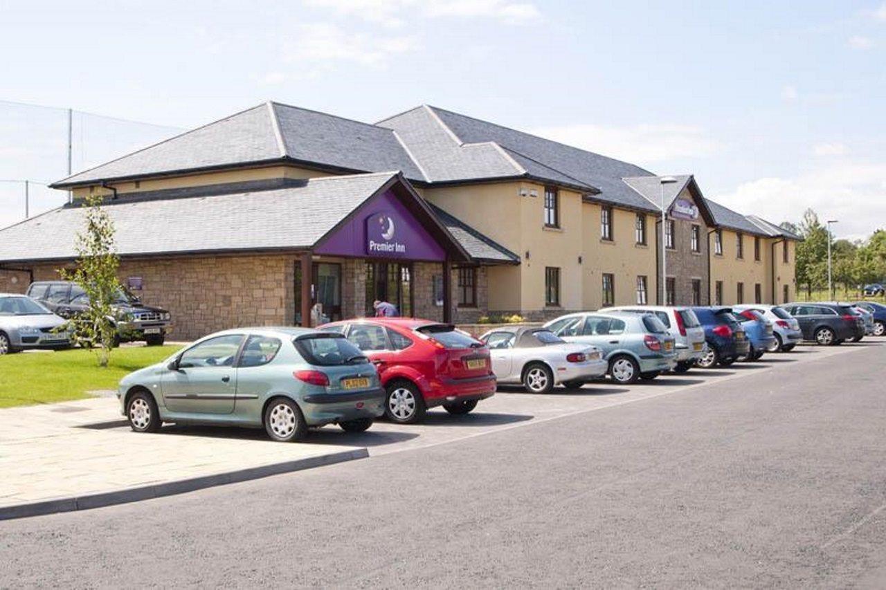 Premier Inn Edinburgh ดาลคีธ ภายนอก รูปภาพ