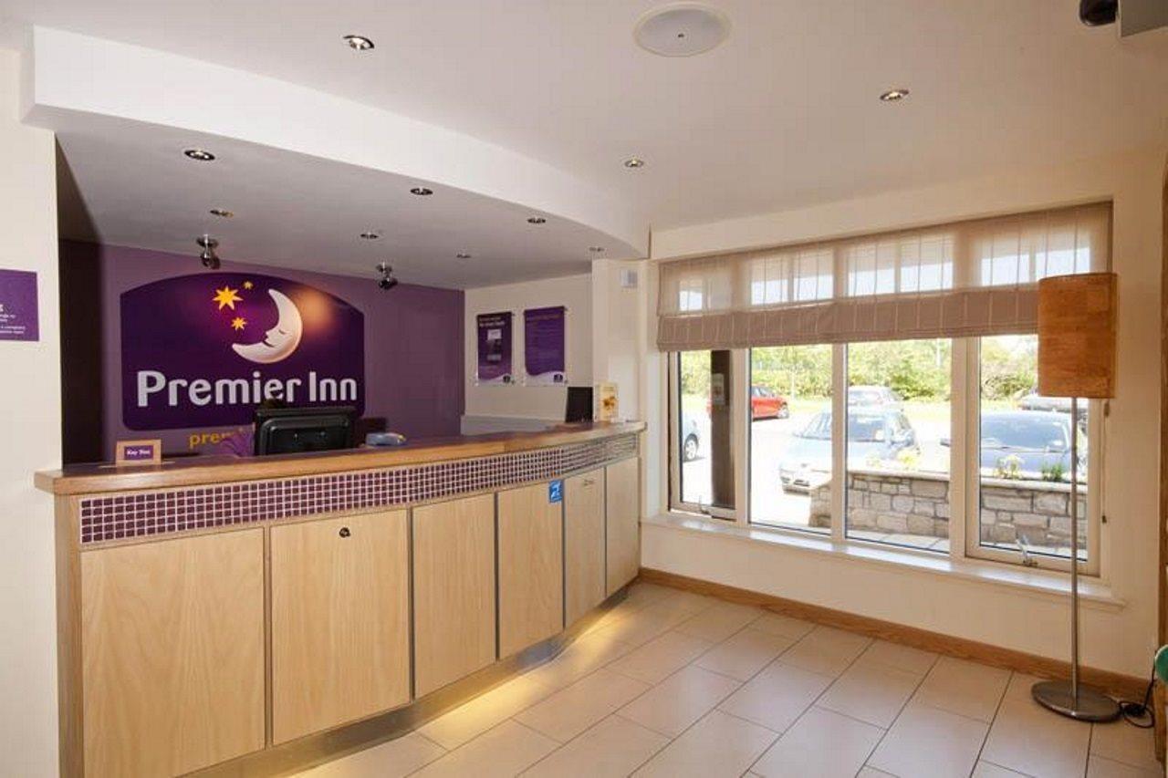 Premier Inn Edinburgh ดาลคีธ ภายนอก รูปภาพ